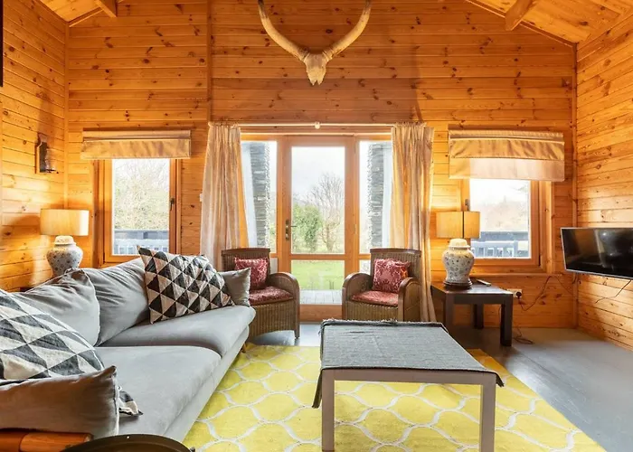 Rock Lodge